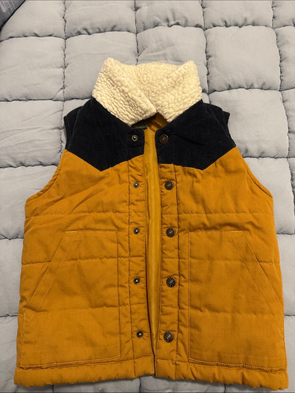 Bass Pro Shops Kids Two-Tone Sherpa Collar Puffer Vest in Mustard and Black